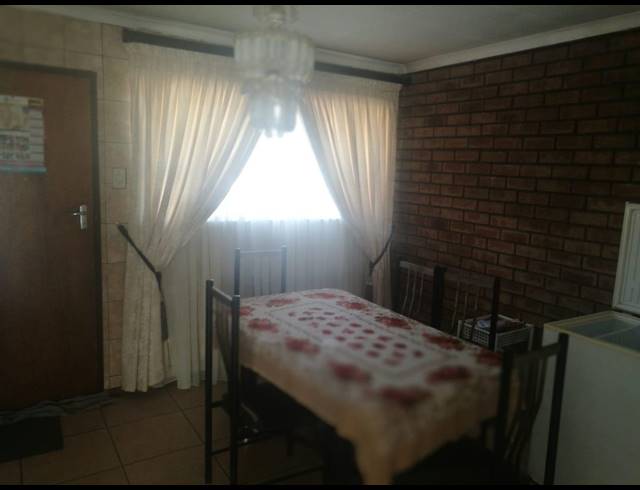 4 BEDROOM HOUSE SOLD IN SOSHANGUVE DD